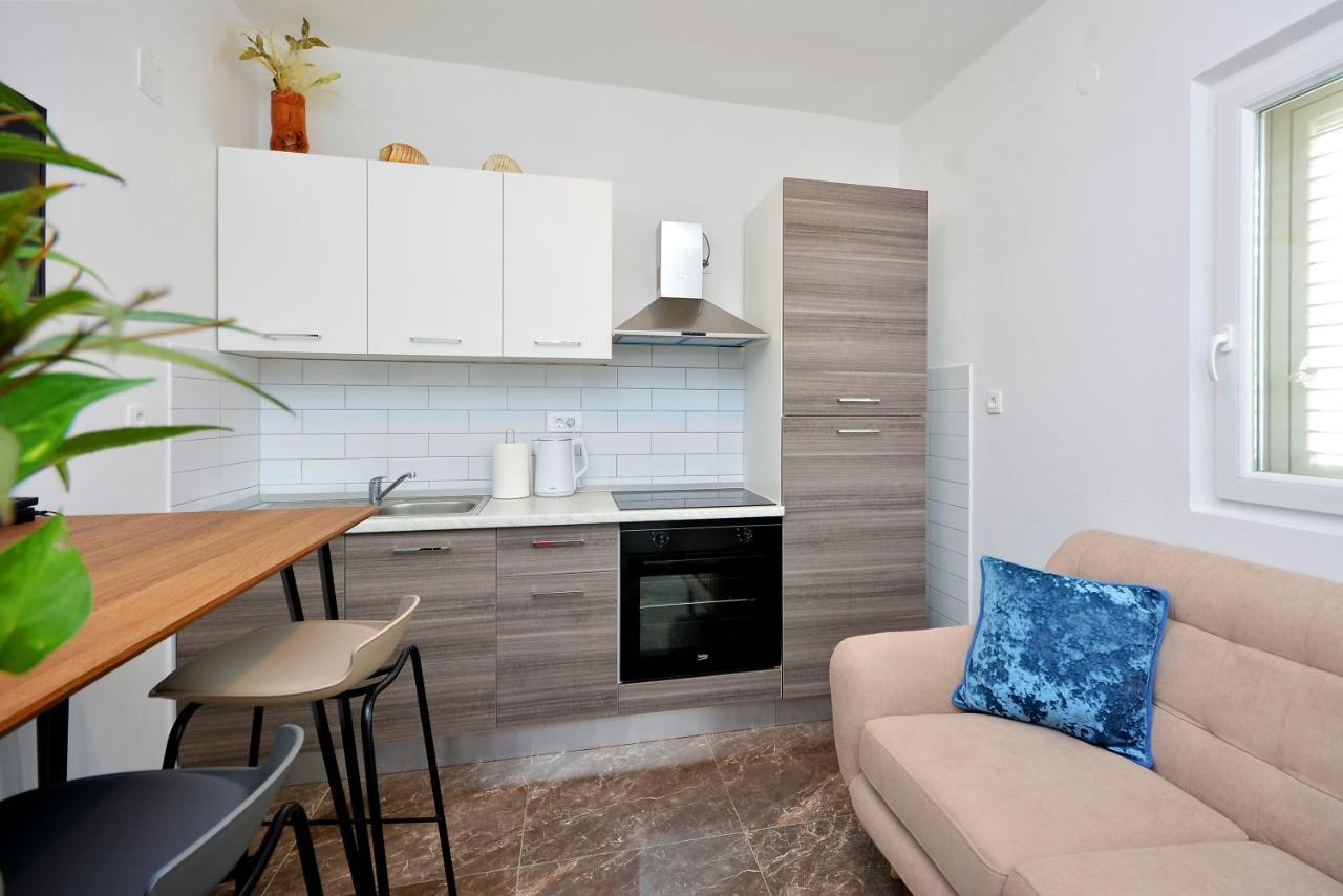 Apartment 'Mimo' In Milna - Hvar Exterior photo